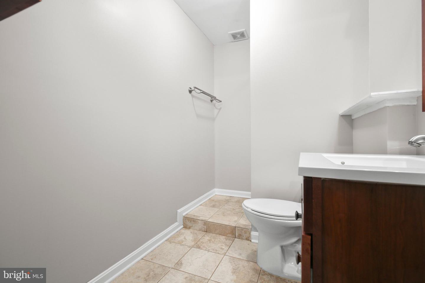 40 FLETCHER DR, FREDERICKSBURG, Virginia 22406, 4 Bedrooms Bedrooms, ,3 BathroomsBathrooms,Residential,For sale,40 FLETCHER DR,VAST2039298 MLS # VAST2039298