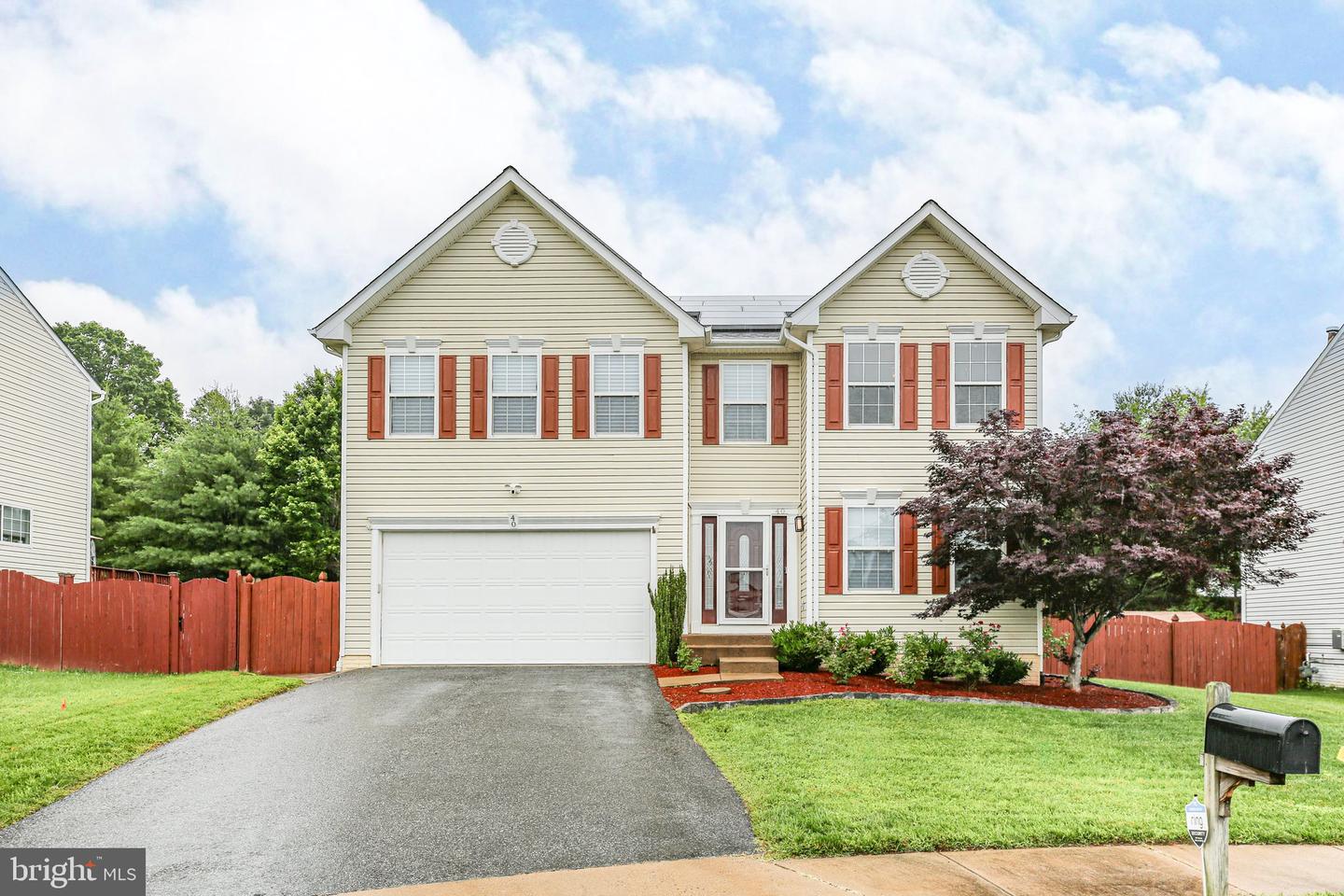 40 FLETCHER DR, FREDERICKSBURG, Virginia 22406, 4 Bedrooms Bedrooms, ,3 BathroomsBathrooms,Residential,For sale,40 FLETCHER DR,VAST2039298 MLS # VAST2039298