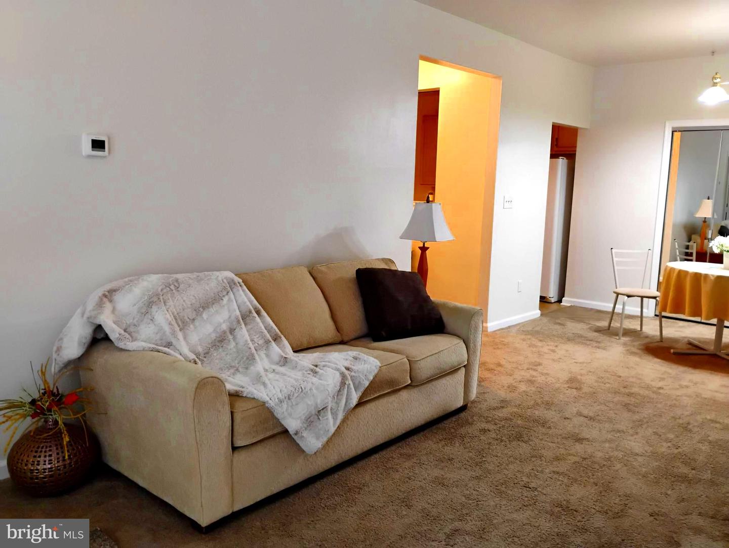 6527 GRANGE LN #202, ALEXANDRIA, Virginia 22315, 3 Bedrooms Bedrooms, ,2 BathroomsBathrooms,Residential,For sale,6527 GRANGE LN #202,VAFX2244094 MLS # VAFX2244094