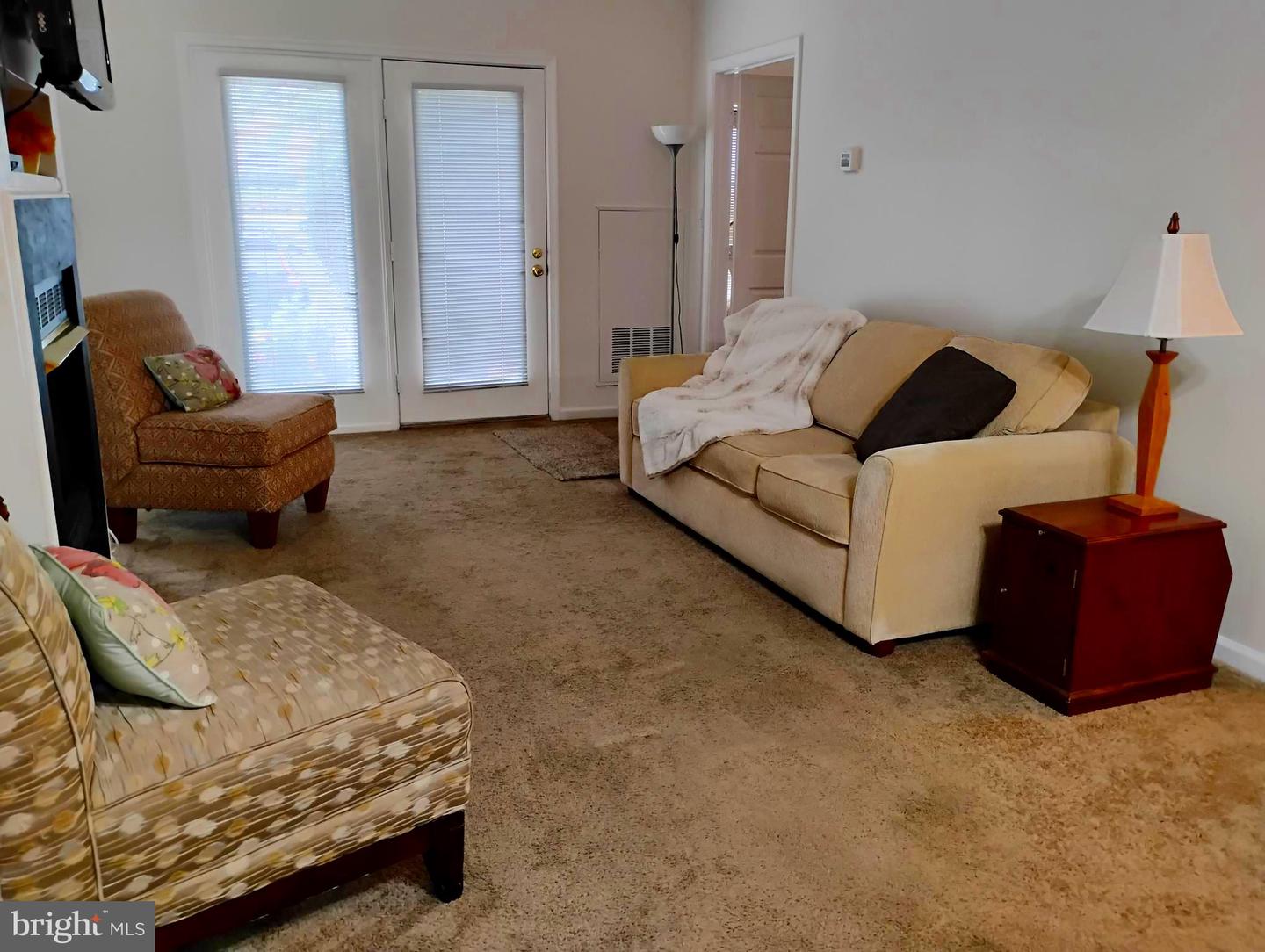 6527 GRANGE LN #202, ALEXANDRIA, Virginia 22315, 3 Bedrooms Bedrooms, ,2 BathroomsBathrooms,Residential,For sale,6527 GRANGE LN #202,VAFX2244094 MLS # VAFX2244094