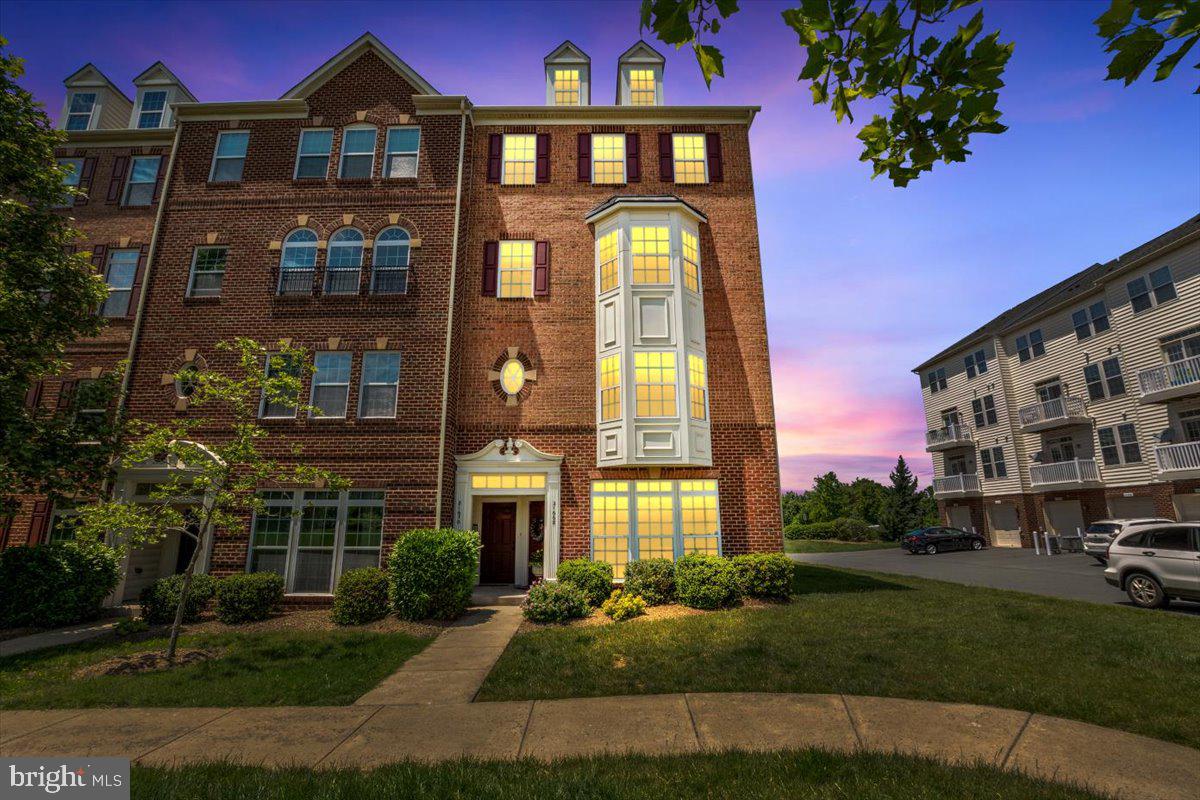21668 PATTYJEAN TER #0, ASHBURN, Virginia 20147, 2 Bedrooms Bedrooms, ,2 BathroomsBathrooms,Residential,For sale,21668 PATTYJEAN TER #0,VALO2098244 MLS # VALO2098244