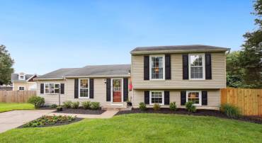 8588 KING CARTER ST, MANASSAS, Virginia 20110, 5 Bedrooms Bedrooms, ,3 BathroomsBathrooms,Residential,For sale,8588 KING CARTER ST,VAMN2008420 MLS # VAMN2008420