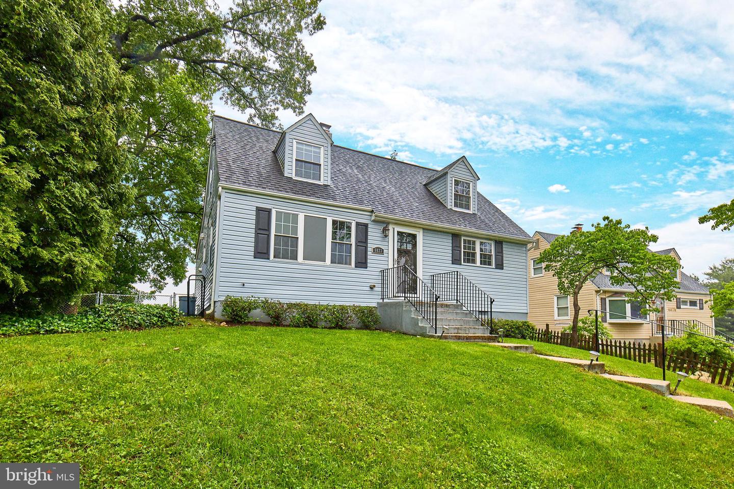 6823 DONAHUE CT, FALLS CHURCH, Virginia 22042, 4 Bedrooms Bedrooms, ,2 BathroomsBathrooms,Residential,For sale,6823 DONAHUE CT,VAFX2244158 MLS # VAFX2244158