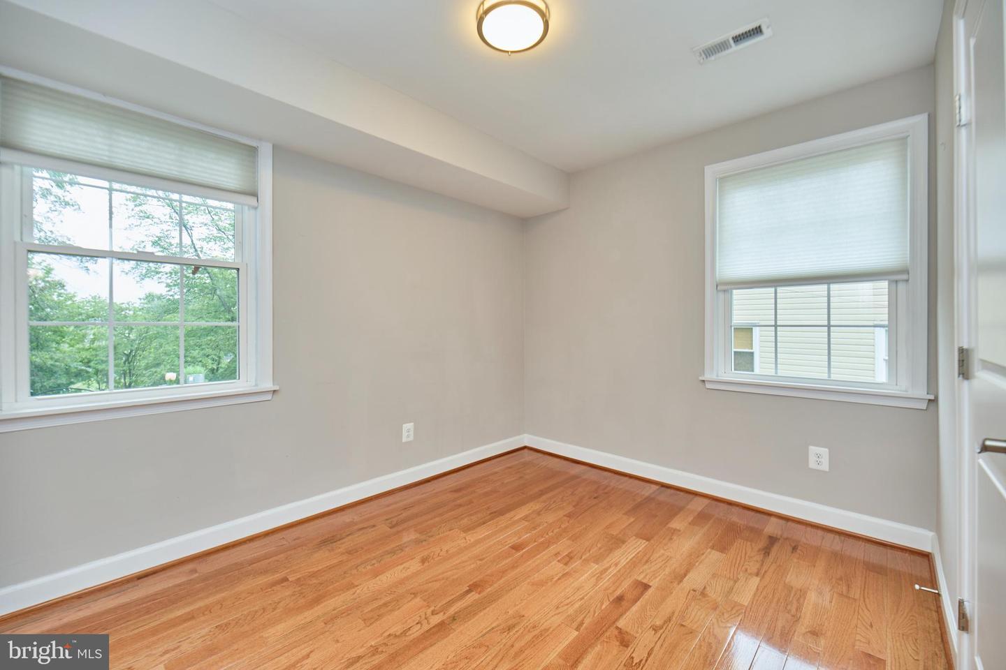6823 DONAHUE CT, FALLS CHURCH, Virginia 22042, 4 Bedrooms Bedrooms, ,2 BathroomsBathrooms,Residential,For sale,6823 DONAHUE CT,VAFX2244158 MLS # VAFX2244158