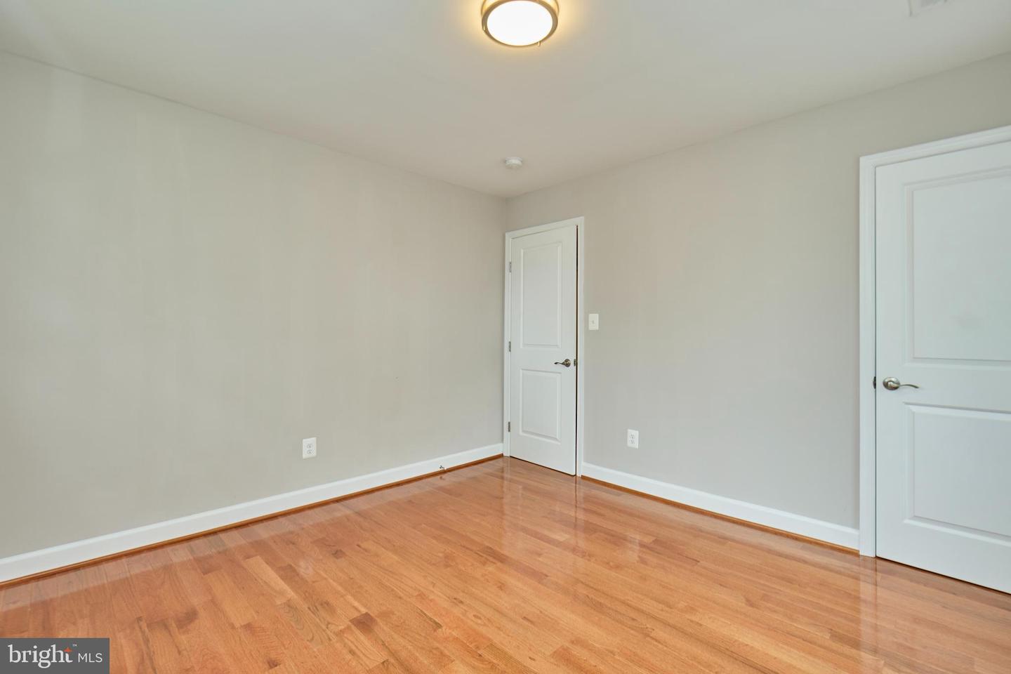 6823 DONAHUE CT, FALLS CHURCH, Virginia 22042, 4 Bedrooms Bedrooms, ,2 BathroomsBathrooms,Residential,For sale,6823 DONAHUE CT,VAFX2244158 MLS # VAFX2244158