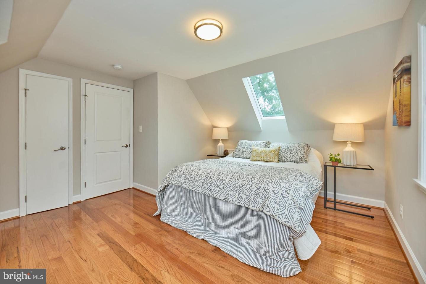 6823 DONAHUE CT, FALLS CHURCH, Virginia 22042, 4 Bedrooms Bedrooms, ,2 BathroomsBathrooms,Residential,For sale,6823 DONAHUE CT,VAFX2244158 MLS # VAFX2244158