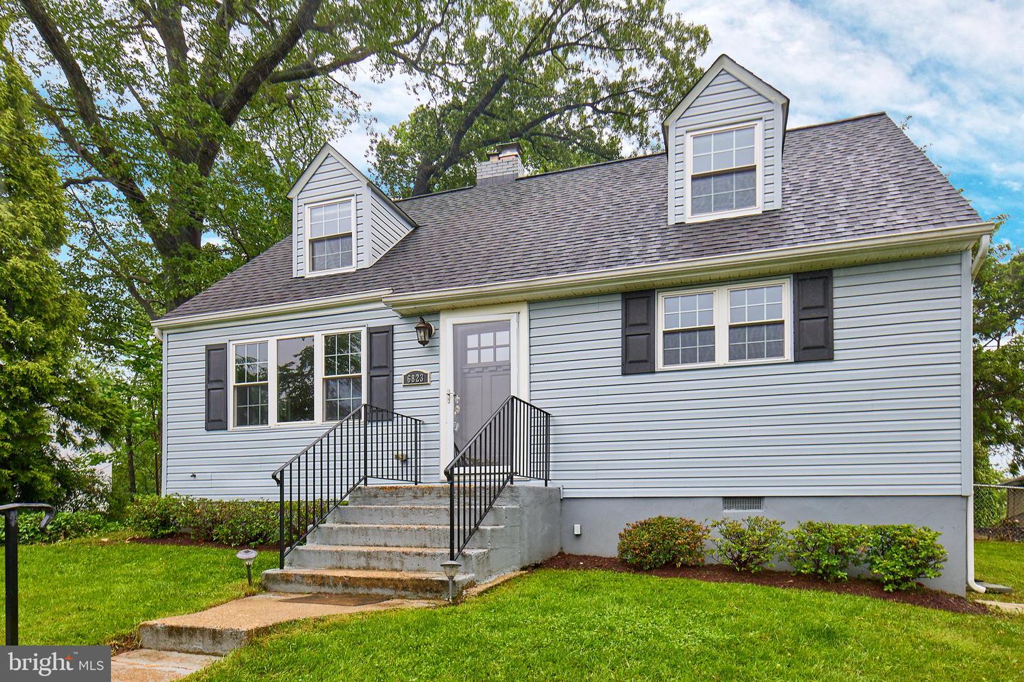6823 DONAHUE CT, FALLS CHURCH, Virginia 22042, 4 Bedrooms Bedrooms, ,2 BathroomsBathrooms,Residential,For sale,6823 DONAHUE CT,VAFX2244158 MLS # VAFX2244158
