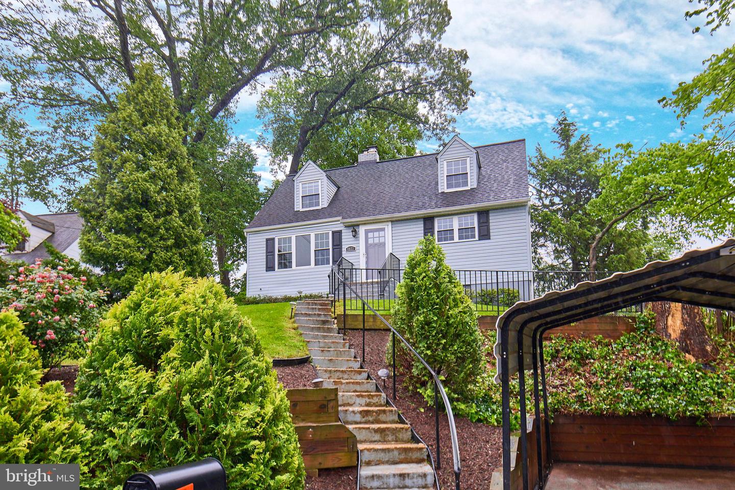 6823 DONAHUE CT, FALLS CHURCH, Virginia 22042, 4 Bedrooms Bedrooms, ,2 BathroomsBathrooms,Residential,For sale,6823 DONAHUE CT,VAFX2244158 MLS # VAFX2244158