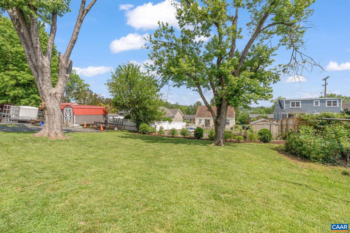 1026 MARTIN ST, CHARLOTTESVILLE, Virginia 22901, 3 Bedrooms Bedrooms, ,1 BathroomBathrooms,Residential,For sale,1026 MARTIN ST,665121 MLS # 665121
