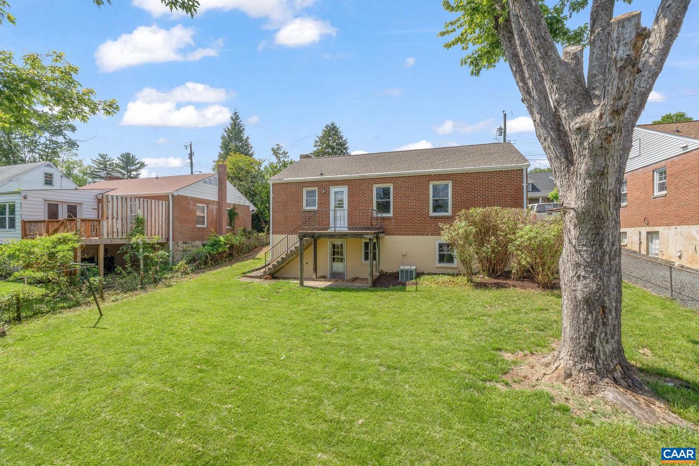 1026 MARTIN ST, CHARLOTTESVILLE, Virginia 22901, 3 Bedrooms Bedrooms, ,1 BathroomBathrooms,Residential,For sale,1026 MARTIN ST,665121 MLS # 665121