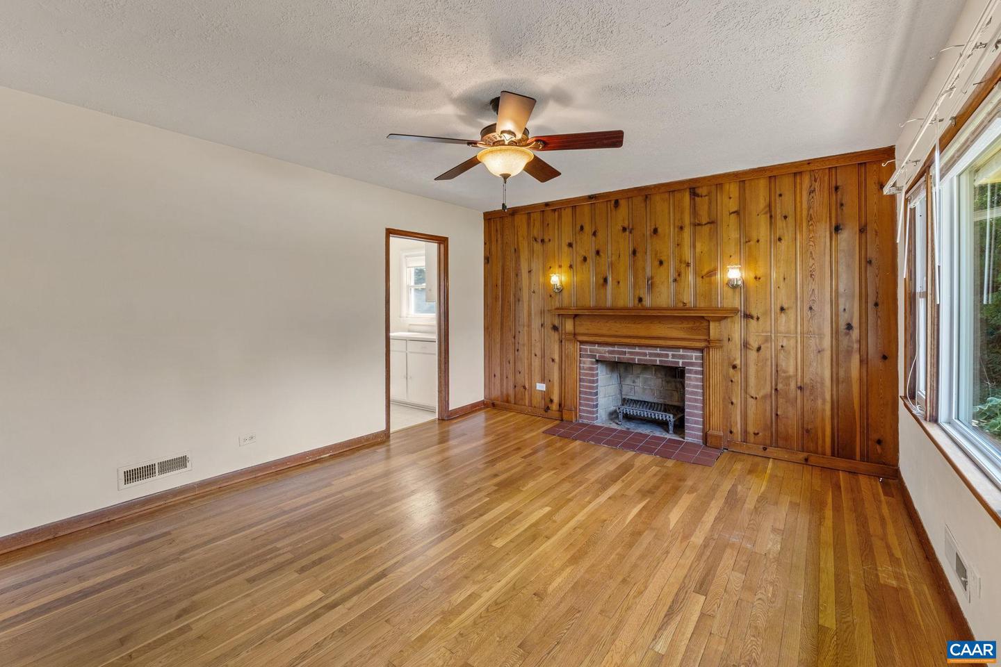 1026 MARTIN ST, CHARLOTTESVILLE, Virginia 22901, 3 Bedrooms Bedrooms, ,1 BathroomBathrooms,Residential,For sale,1026 MARTIN ST,665121 MLS # 665121