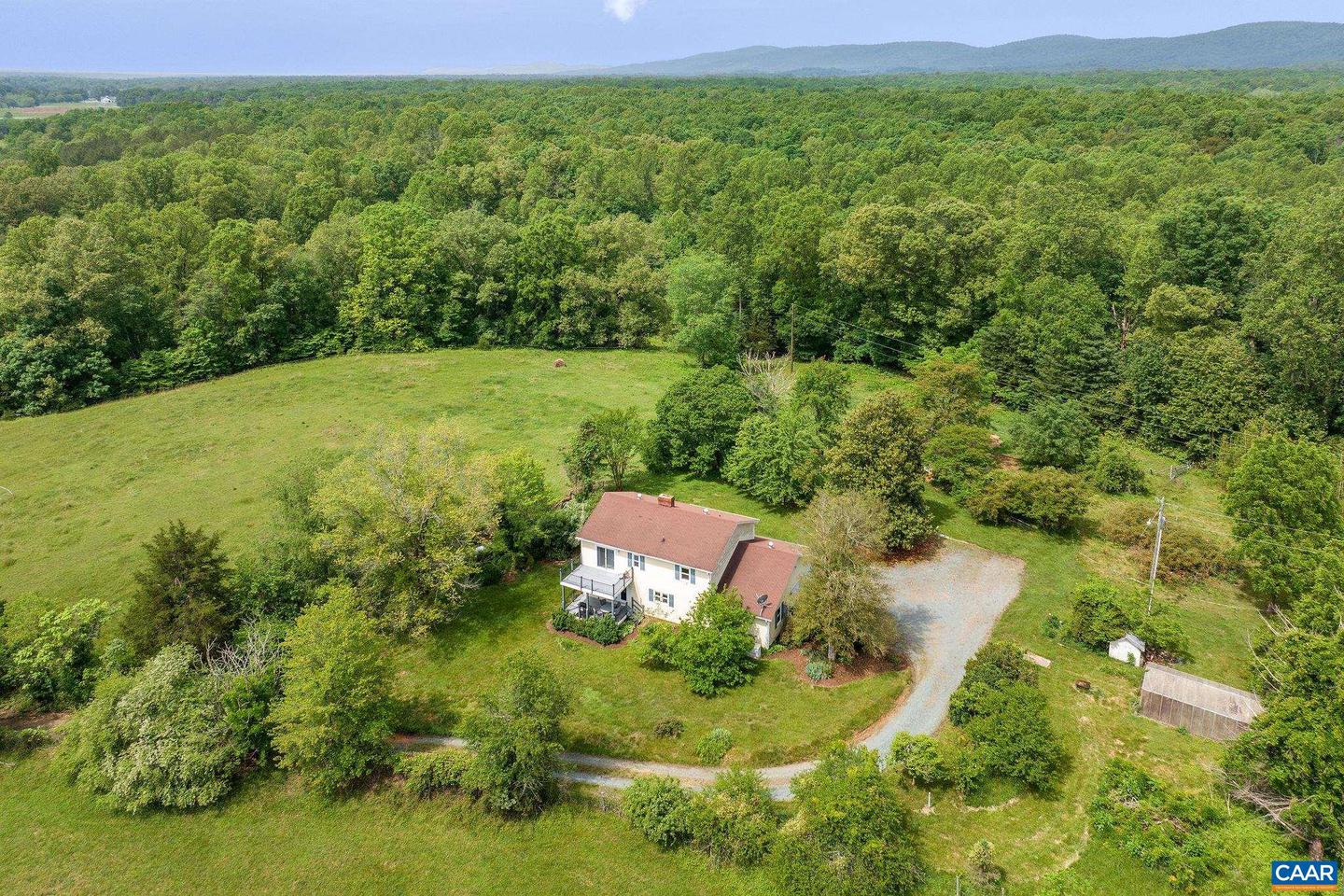 1701 HARRINGTON RD, GORDONSVILLE, Virginia 22942, 4 Bedrooms Bedrooms, ,2 BathroomsBathrooms,Residential,For sale,1701 HARRINGTON RD,665100 MLS # 665100