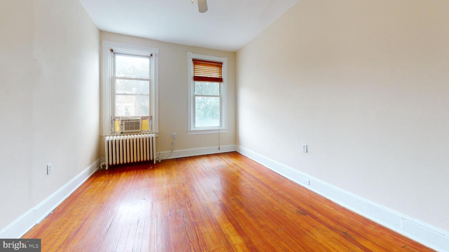 3220 WARDER ST NW, WASHINGTON, District Of Columbia 20010, 3 Bedrooms Bedrooms, ,4 BathroomsBathrooms,Residential,For sale,3220 WARDER ST NW,DCDC2203194 MLS # DCDC2203194