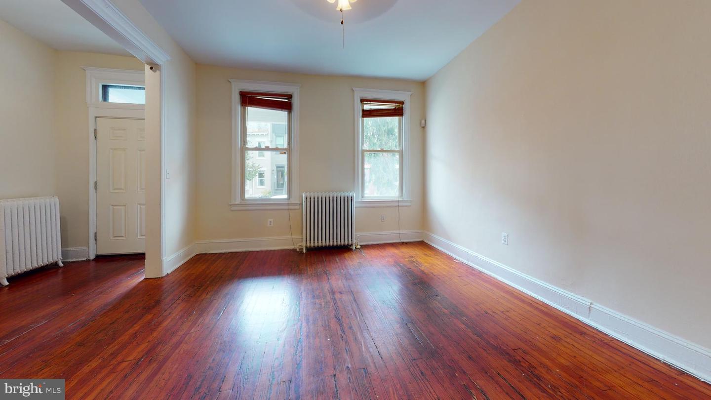 3220 WARDER ST NW, WASHINGTON, District Of Columbia 20010, 3 Bedrooms Bedrooms, ,4 BathroomsBathrooms,Residential,For sale,3220 WARDER ST NW,DCDC2203194 MLS # DCDC2203194