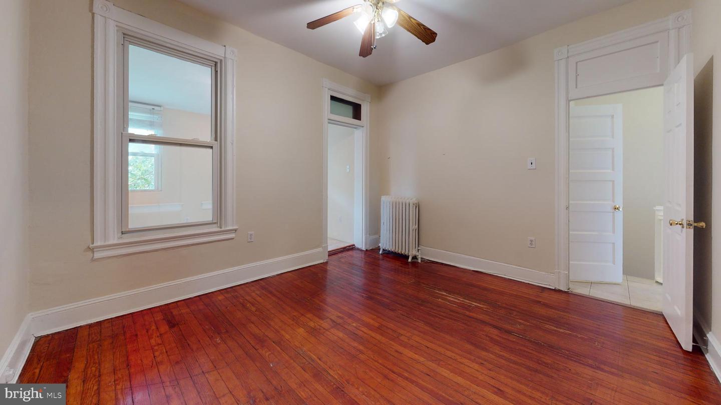 3220 WARDER ST NW, WASHINGTON, District Of Columbia 20010, 3 Bedrooms Bedrooms, ,4 BathroomsBathrooms,Residential,For sale,3220 WARDER ST NW,DCDC2203194 MLS # DCDC2203194