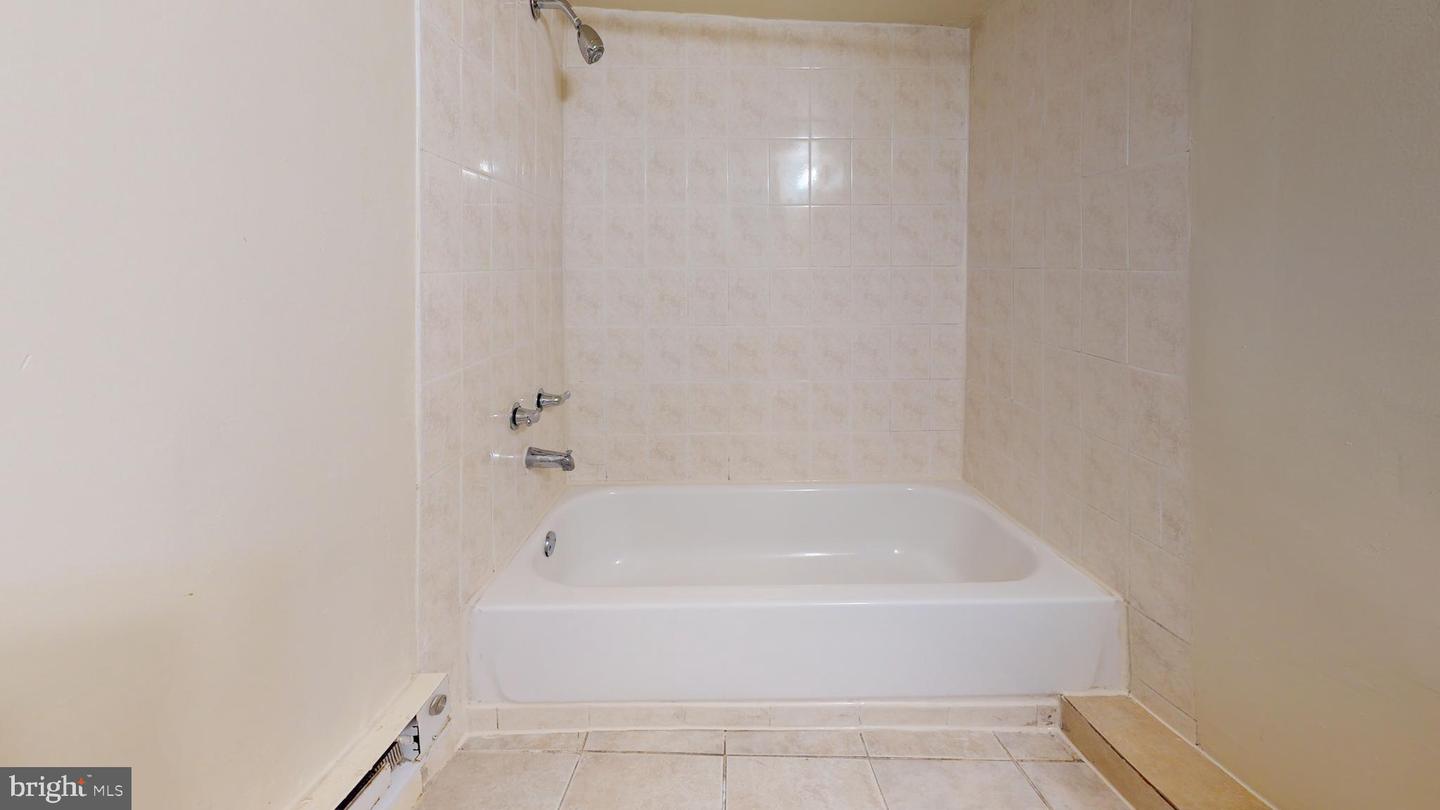 3220 WARDER ST NW, WASHINGTON, District Of Columbia 20010, 3 Bedrooms Bedrooms, ,4 BathroomsBathrooms,Residential,For sale,3220 WARDER ST NW,DCDC2203194 MLS # DCDC2203194