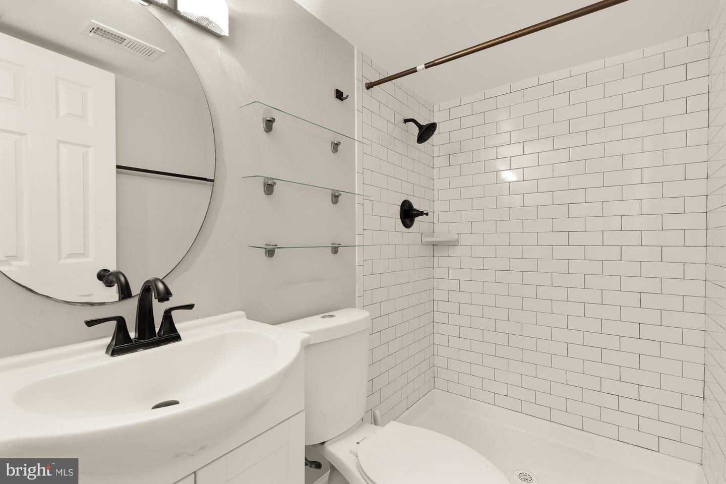 1248 FLORIDA AVE NE, WASHINGTON, District Of Columbia 20002, 4 Bedrooms Bedrooms, ,3 BathroomsBathrooms,Residential,For sale,1248 FLORIDA AVE NE,DCDC2203254 MLS # DCDC2203254
