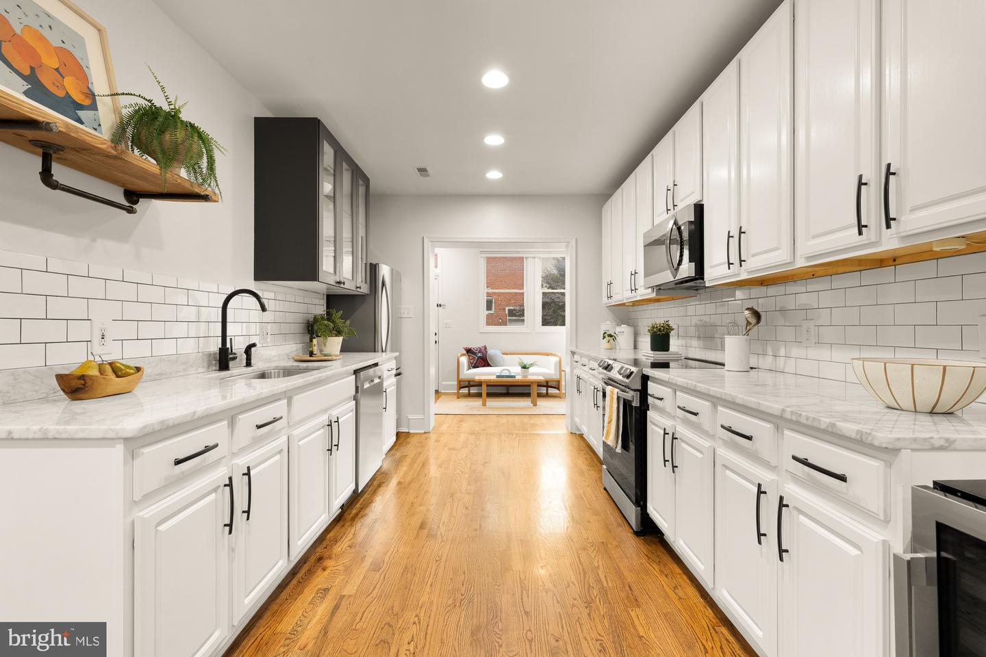 1248 FLORIDA AVE NE, WASHINGTON, District Of Columbia 20002, 4 Bedrooms Bedrooms, ,3 BathroomsBathrooms,Residential,For sale,1248 FLORIDA AVE NE,DCDC2203254 MLS # DCDC2203254