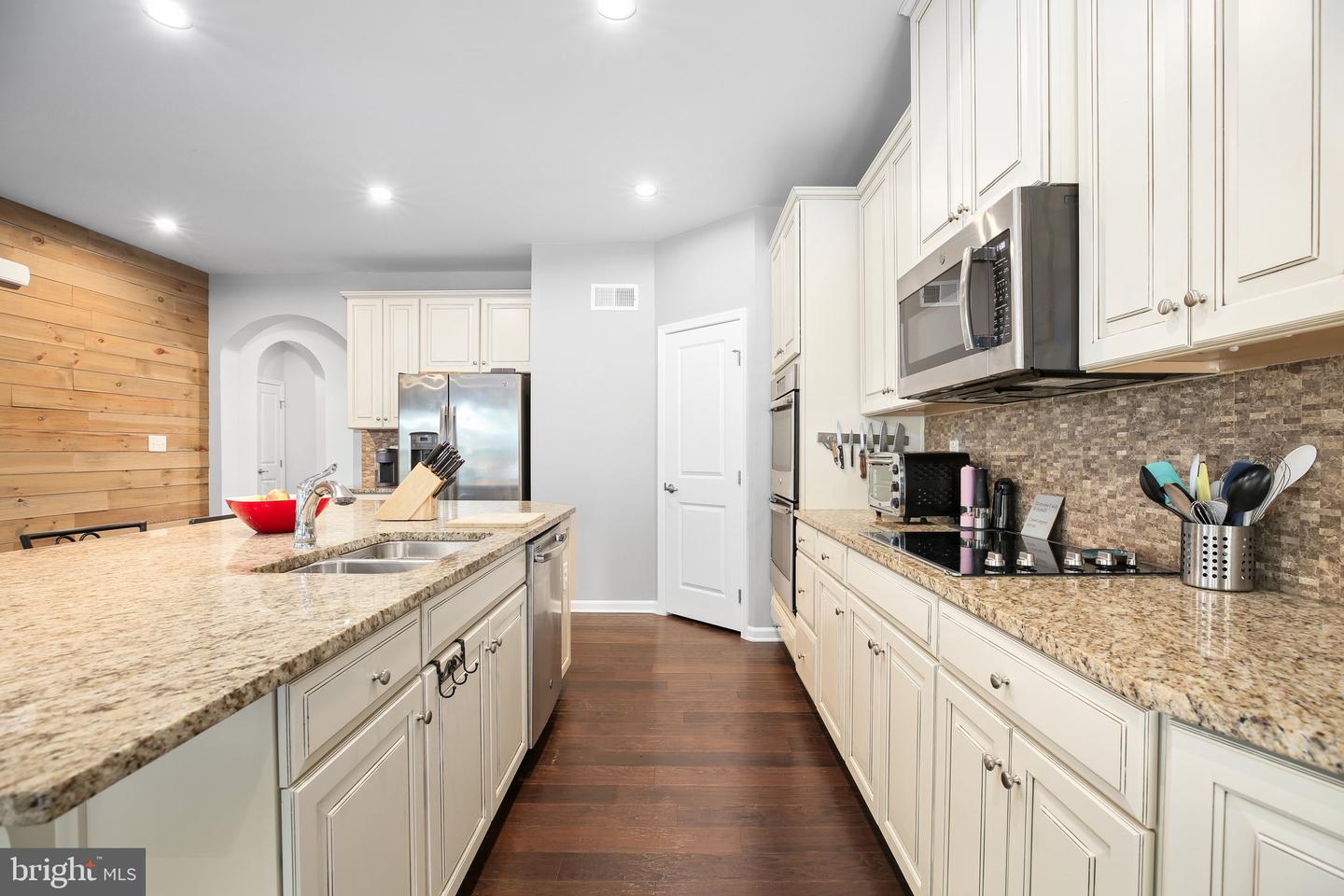8722 WILMORE LN, SPOTSYLVANIA, Virginia 22553, 3 Bedrooms Bedrooms, ,3 BathroomsBathrooms,Residential,For sale,8722 WILMORE LN,VASP2033548 MLS # VASP2033548