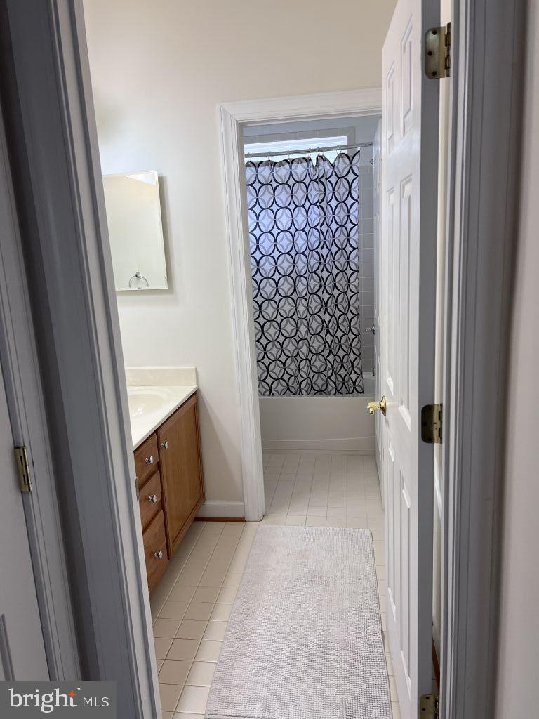 7222 CONWAY PL, RUTHER GLEN, Virginia 22546, 4 Bedrooms Bedrooms, ,3 BathroomsBathrooms,Residential,For sale,7222 CONWAY PL,VACV2008222 MLS # VACV2008222
