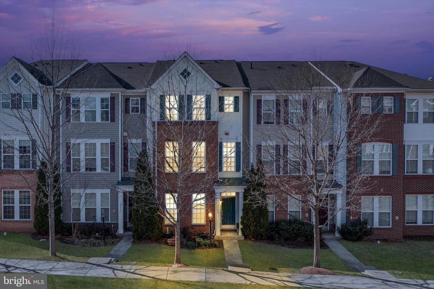 22650 GRAY FALCON, ASHBURN, Virginia 20148, 4 Bedrooms Bedrooms, ,3 BathroomsBathrooms,Residential,For sale,22650 GRAY FALCON,VALO2098294 MLS # VALO2098294