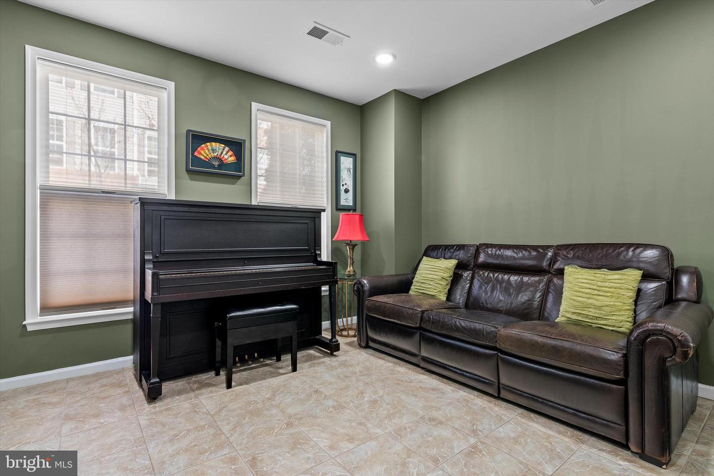 22650 GRAY FALCON, ASHBURN, Virginia 20148, 4 Bedrooms Bedrooms, ,3 BathroomsBathrooms,Residential,For sale,22650 GRAY FALCON,VALO2098294 MLS # VALO2098294