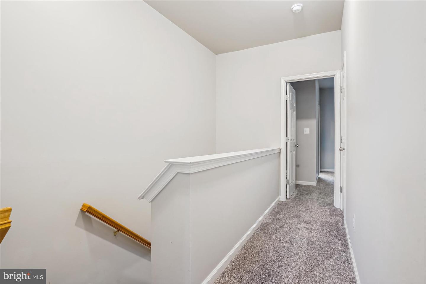 16758 BLACKJACK OAK LN, WOODBRIDGE, Virginia 22191, 2 Bedrooms Bedrooms, ,2 BathroomsBathrooms,Residential,For sale,16758 BLACKJACK OAK LN,VAPW2095866 MLS # VAPW2095866