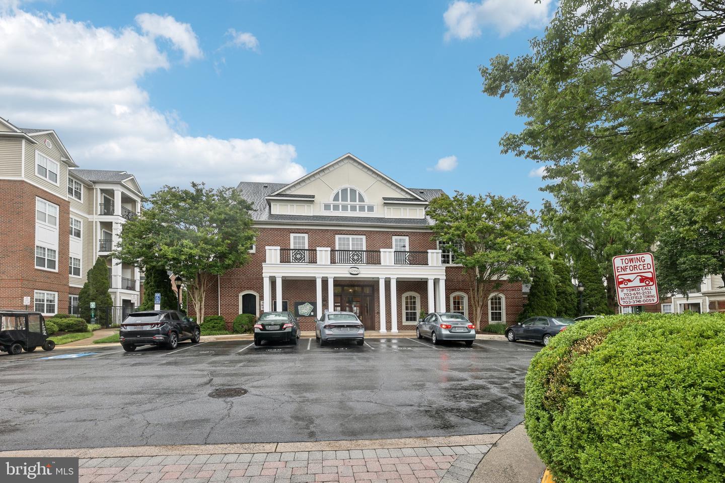 12925 CENTRE PARK CIR #106, HERNDON, Virginia 20171, 2 Bedrooms Bedrooms, ,2 BathroomsBathrooms,Residential,For sale,12925 CENTRE PARK CIR #106,VAFX2244244 MLS # VAFX2244244