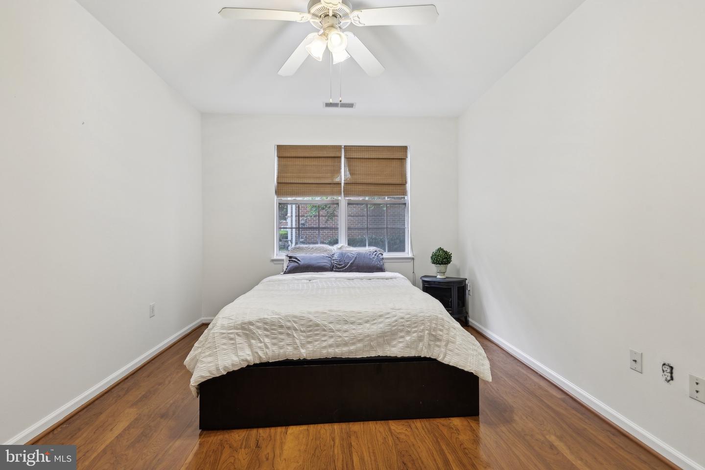 12925 CENTRE PARK CIR #106, HERNDON, Virginia 20171, 2 Bedrooms Bedrooms, ,2 BathroomsBathrooms,Residential,For sale,12925 CENTRE PARK CIR #106,VAFX2244244 MLS # VAFX2244244