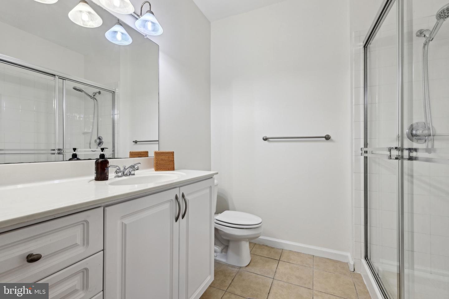 12925 CENTRE PARK CIR #106, HERNDON, Virginia 20171, 2 Bedrooms Bedrooms, ,2 BathroomsBathrooms,Residential,For sale,12925 CENTRE PARK CIR #106,VAFX2244244 MLS # VAFX2244244