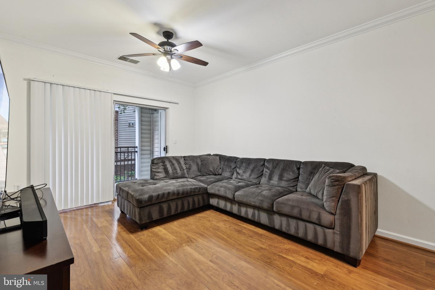 12925 CENTRE PARK CIR #106, HERNDON, Virginia 20171, 2 Bedrooms Bedrooms, ,2 BathroomsBathrooms,Residential,For sale,12925 CENTRE PARK CIR #106,VAFX2244244 MLS # VAFX2244244