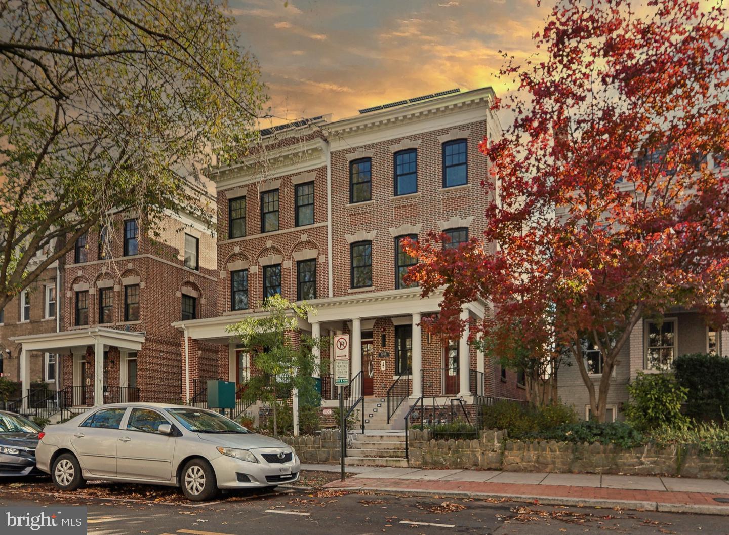 1748 LANIER PL NW #2, WASHINGTON, District Of Columbia 20009, 3 Bedrooms Bedrooms, ,3 BathroomsBathrooms,Residential,For sale,1748 LANIER PL NW #2,DCDC2203262 MLS # DCDC2203262