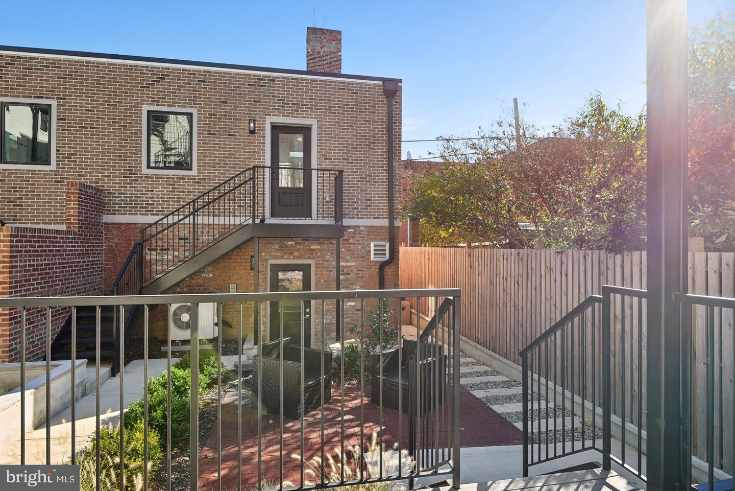 1748 LANIER PL NW #2, WASHINGTON, District Of Columbia 20009, 3 Bedrooms Bedrooms, ,3 BathroomsBathrooms,Residential,For sale,1748 LANIER PL NW #2,DCDC2203262 MLS # DCDC2203262