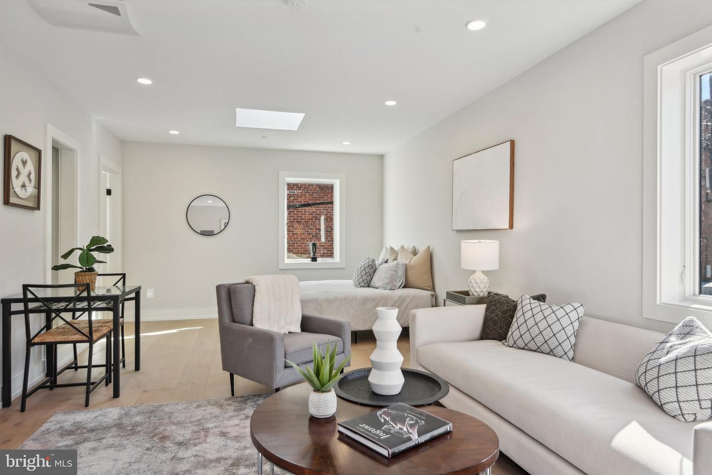 1748 LANIER PL NW #2, WASHINGTON, District Of Columbia 20009, 3 Bedrooms Bedrooms, ,3 BathroomsBathrooms,Residential,For sale,1748 LANIER PL NW #2,DCDC2203262 MLS # DCDC2203262