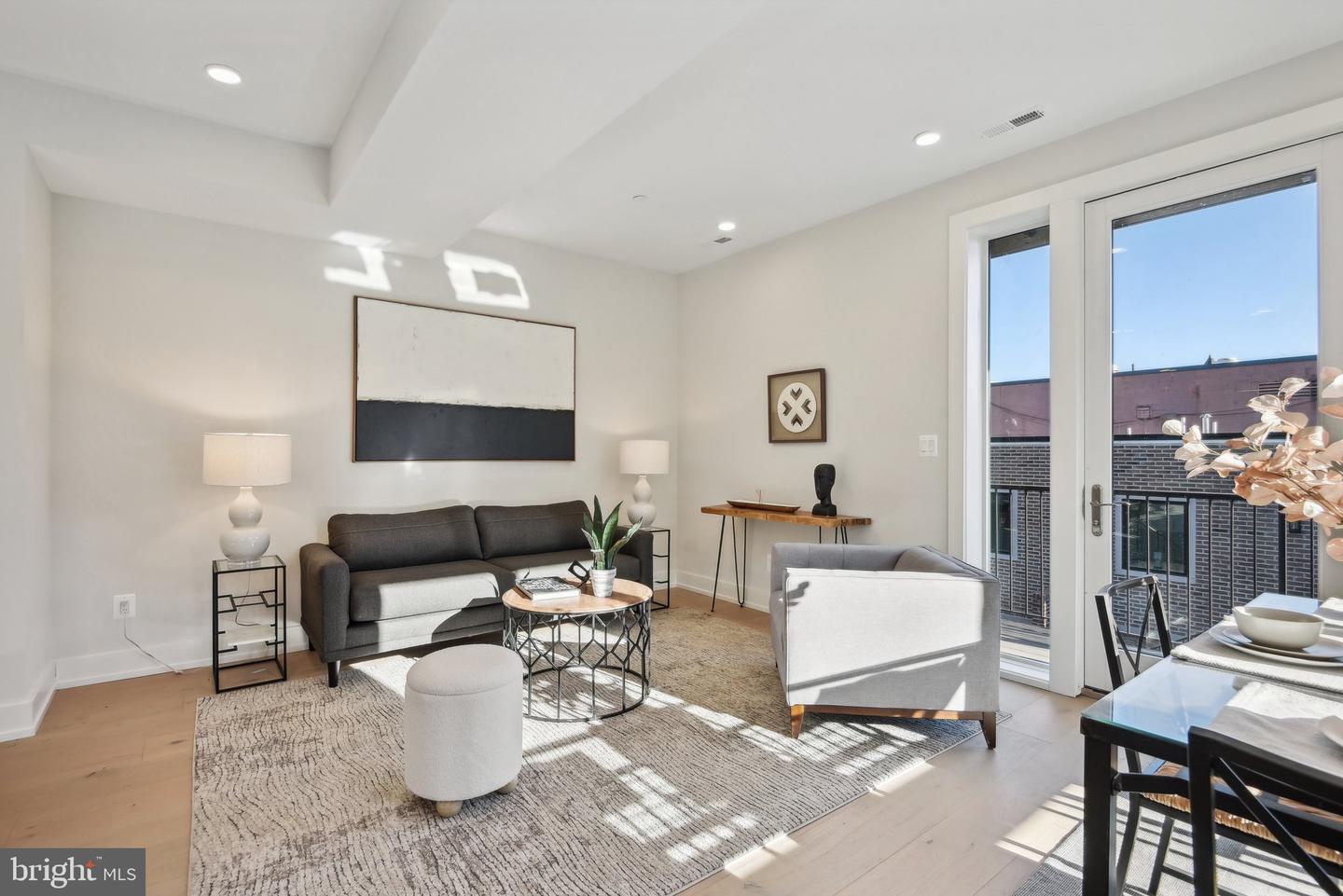 1748 LANIER PL NW #2, WASHINGTON, District Of Columbia 20009, 3 Bedrooms Bedrooms, ,3 BathroomsBathrooms,Residential,For sale,1748 LANIER PL NW #2,DCDC2203262 MLS # DCDC2203262
