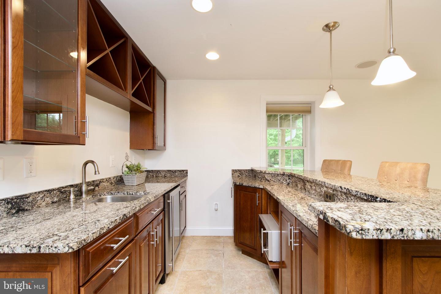 8919 KIGER ST, LORTON, Virginia 22079, 5 Bedrooms Bedrooms, ,3 BathroomsBathrooms,Residential,For sale,8919 KIGER ST,VAFX2244118 MLS # VAFX2244118