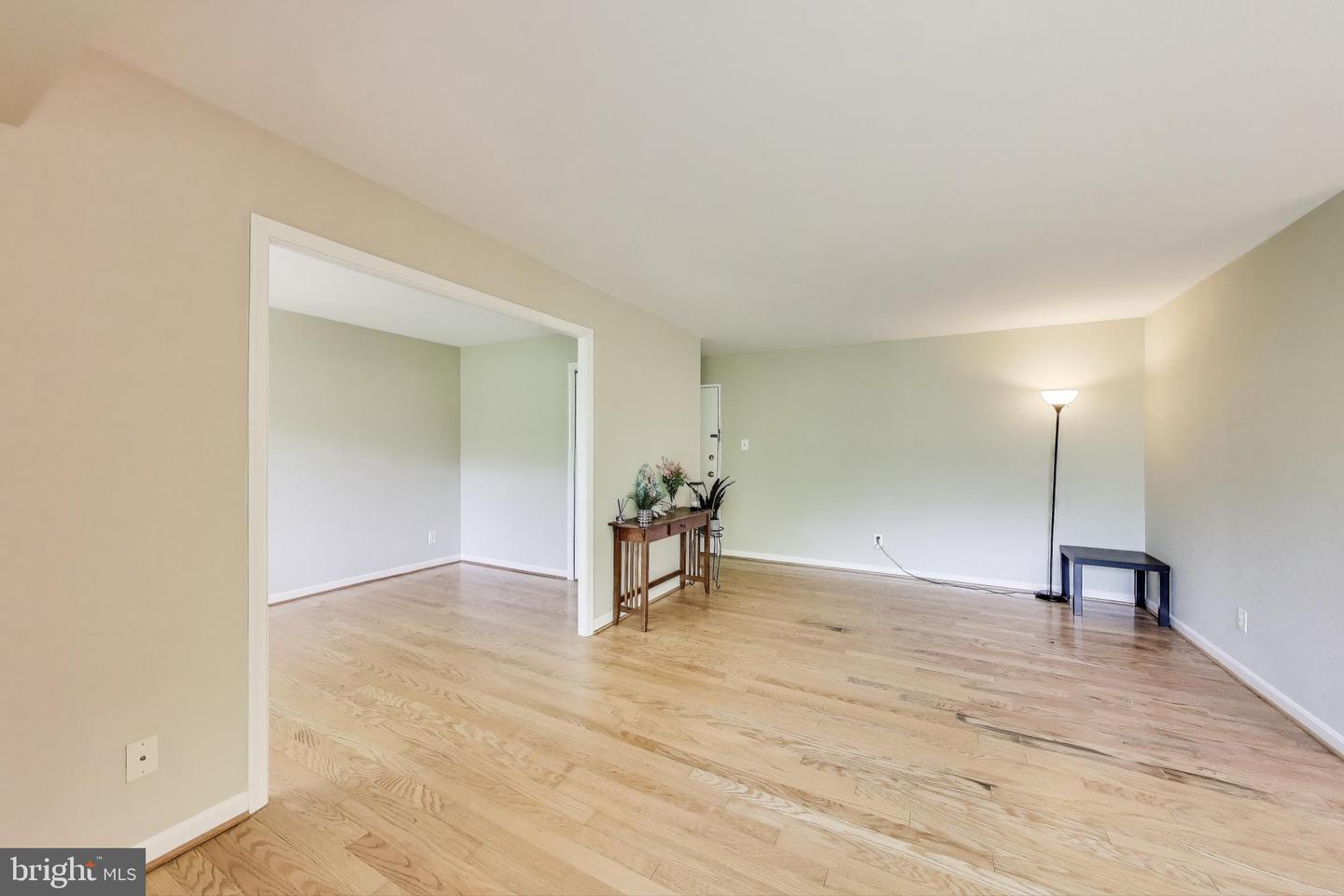 12654 DARA DR #102, WOODBRIDGE, Virginia 22192, 2 Bedrooms Bedrooms, ,1 BathroomBathrooms,Residential,For sale,12654 DARA DR #102,VAPW2095846 MLS # VAPW2095846