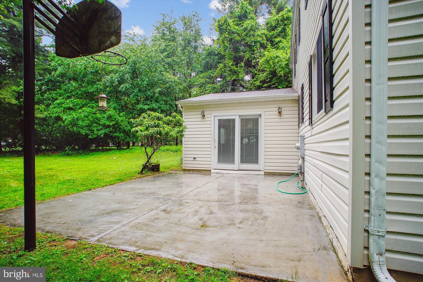 944 WAR ADMIRAL ST, GREAT FALLS, Virginia 22066, 4 Bedrooms Bedrooms, ,2 BathroomsBathrooms,Residential,For sale,944 WAR ADMIRAL ST,VAFX2244224 MLS # VAFX2244224