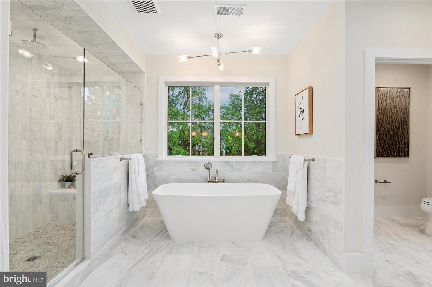 6613 BYRNES DR, MCLEAN, Virginia 22101, 7 Bedrooms Bedrooms, ,7 BathroomsBathrooms,Residential,For sale,6613 BYRNES DR,VAFX2244230 MLS # VAFX2244230