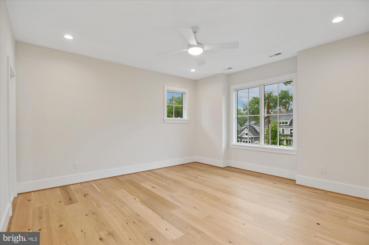 6613 BYRNES DR, MCLEAN, Virginia 22101, 7 Bedrooms Bedrooms, ,7 BathroomsBathrooms,Residential,For sale,6613 BYRNES DR,VAFX2244230 MLS # VAFX2244230