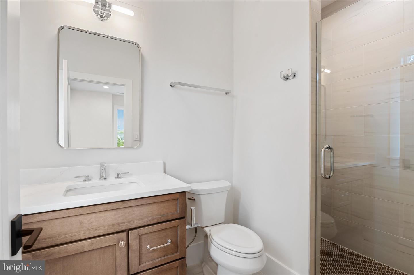 6613 BYRNES DR, MCLEAN, Virginia 22101, 7 Bedrooms Bedrooms, ,7 BathroomsBathrooms,Residential,For sale,6613 BYRNES DR,VAFX2244230 MLS # VAFX2244230