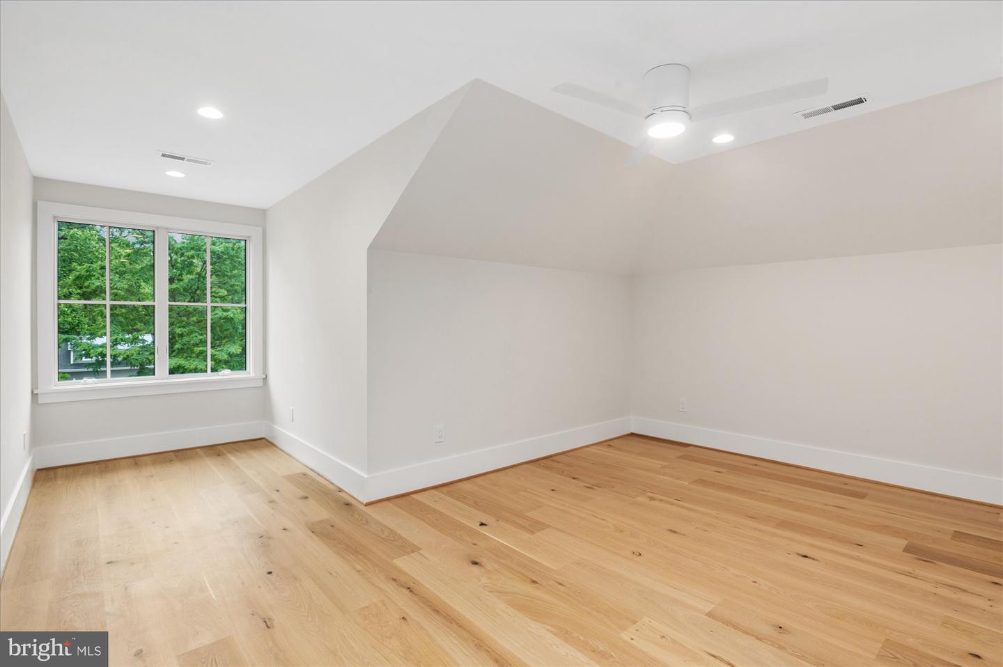 6613 BYRNES DR, MCLEAN, Virginia 22101, 7 Bedrooms Bedrooms, ,7 BathroomsBathrooms,Residential,For sale,6613 BYRNES DR,VAFX2244230 MLS # VAFX2244230