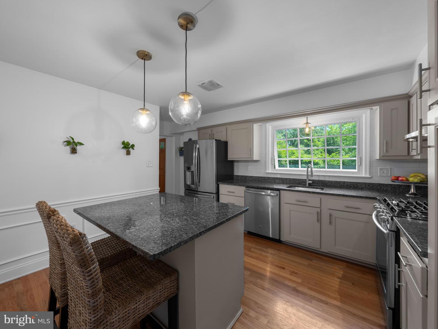 9103 CHICKAWANE CT, ALEXANDRIA, Virginia 22309, 4 Bedrooms Bedrooms, ,2 BathroomsBathrooms,Residential,For sale,9103 CHICKAWANE CT,VAFX2244248 MLS # VAFX2244248