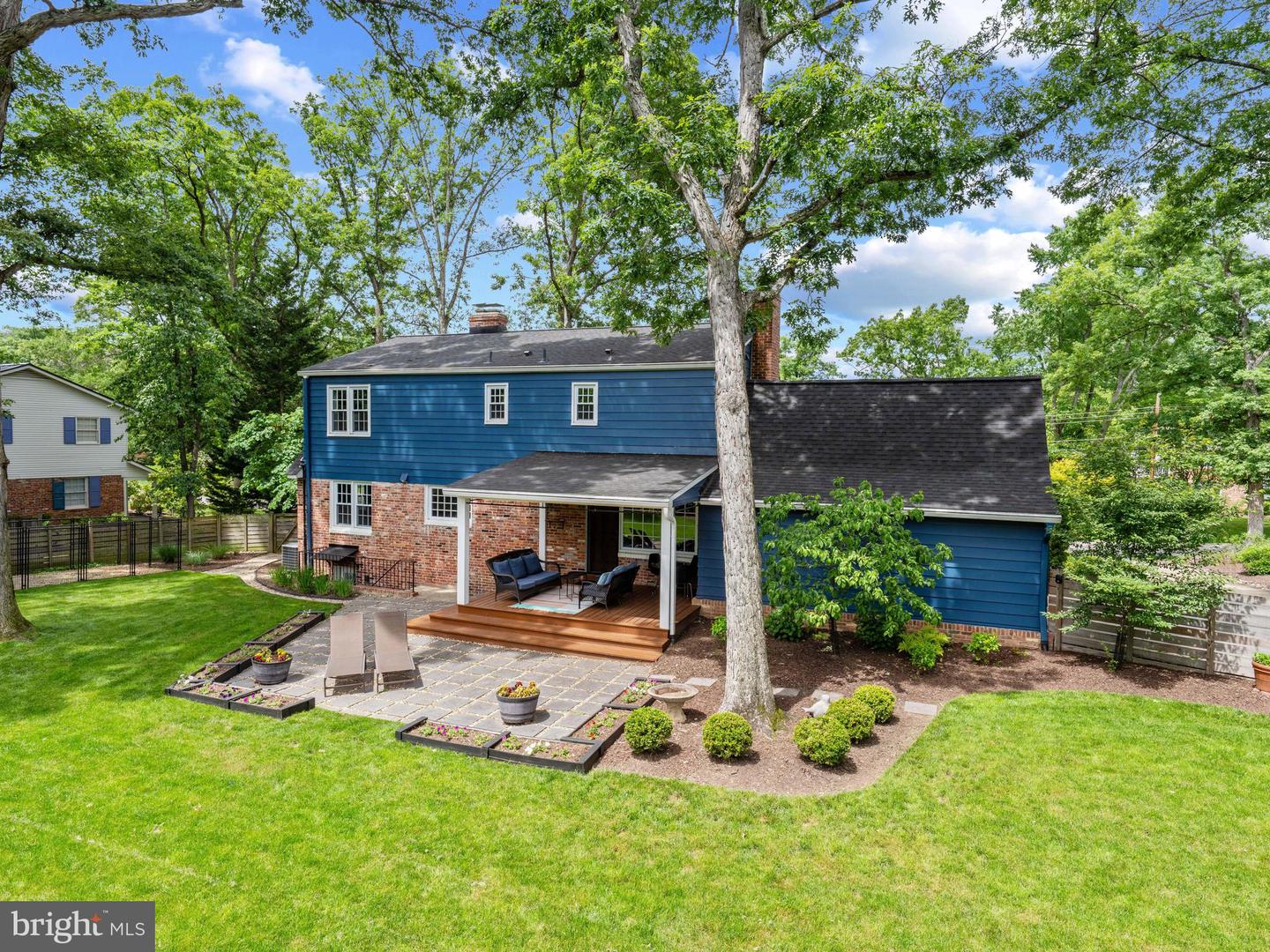 9103 CHICKAWANE CT, ALEXANDRIA, Virginia 22309, 4 Bedrooms Bedrooms, ,2 BathroomsBathrooms,Residential,For sale,9103 CHICKAWANE CT,VAFX2244248 MLS # VAFX2244248