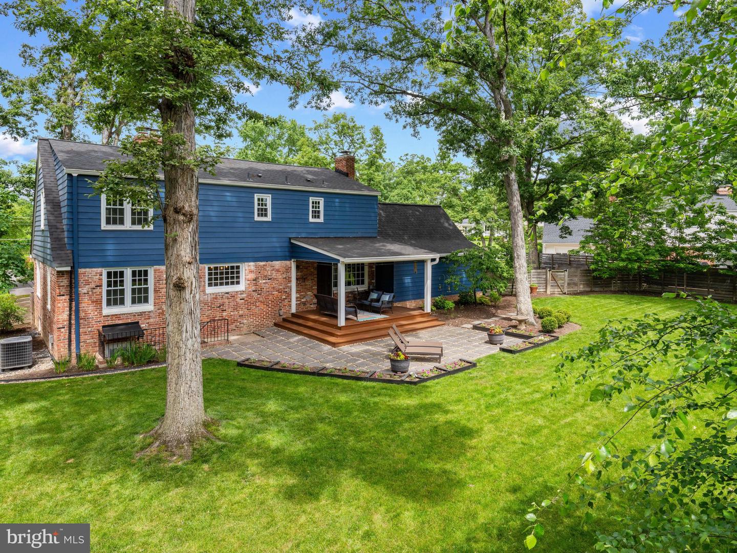 9103 CHICKAWANE CT, ALEXANDRIA, Virginia 22309, 4 Bedrooms Bedrooms, ,2 BathroomsBathrooms,Residential,For sale,9103 CHICKAWANE CT,VAFX2244248 MLS # VAFX2244248