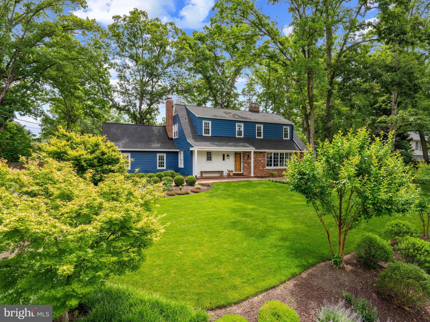 9103 CHICKAWANE CT, ALEXANDRIA, Virginia 22309, 4 Bedrooms Bedrooms, ,2 BathroomsBathrooms,Residential,For sale,9103 CHICKAWANE CT,VAFX2244248 MLS # VAFX2244248