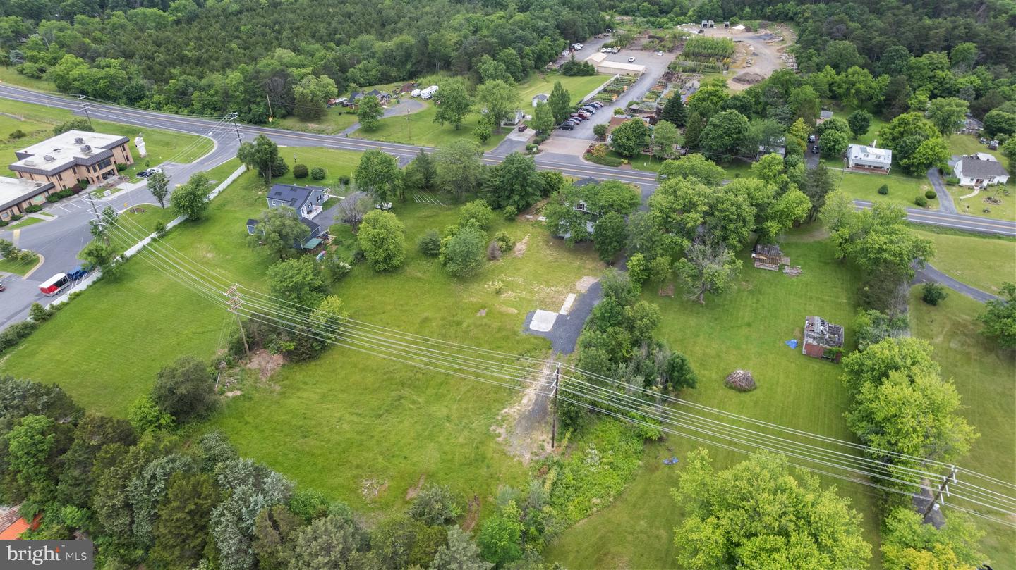 1164 FAIRFAX PIKE, WHITE POST, Virginia 22663, 3 Bedrooms Bedrooms, ,2 BathroomsBathrooms,Residential,For sale,1164 FAIRFAX PIKE,VAFV2034544 MLS # VAFV2034544