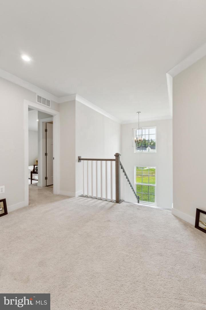 121 MOUNTAIN PATH LN, STAFFORD, Virginia 22554, 5 Bedrooms Bedrooms, ,4 BathroomsBathrooms,Residential,For sale,121 MOUNTAIN PATH LN,VAST2039322 MLS # VAST2039322