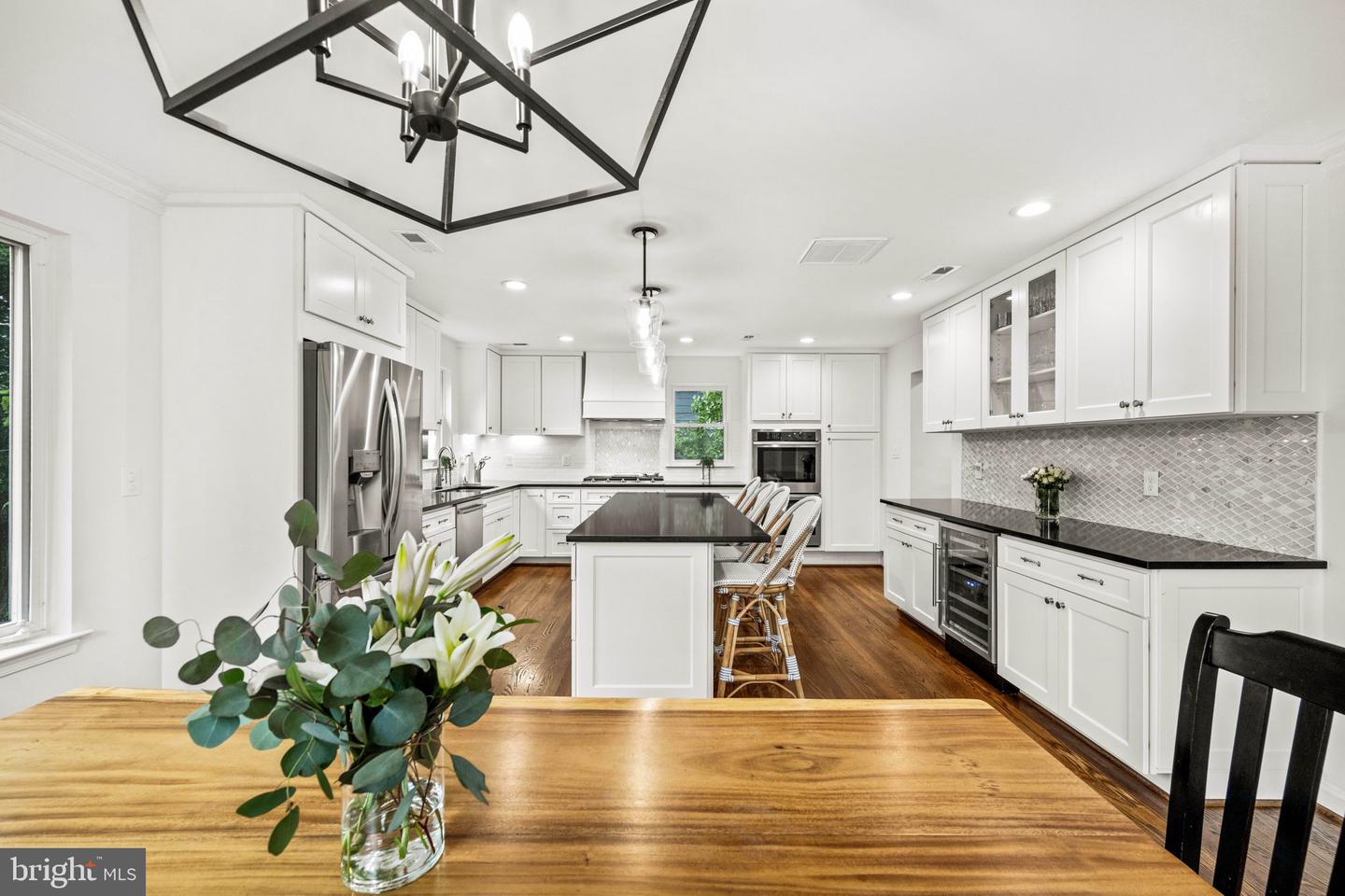 3311 CAMERON MILLS RD, ALEXANDRIA, Virginia 22302, 5 Bedrooms Bedrooms, 11 Rooms Rooms,4 BathroomsBathrooms,Residential,For sale,3311 CAMERON MILLS RD,VAAX2045890 MLS # VAAX2045890