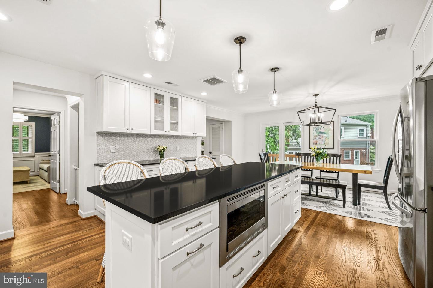 3311 CAMERON MILLS RD, ALEXANDRIA, Virginia 22302, 5 Bedrooms Bedrooms, 11 Rooms Rooms,4 BathroomsBathrooms,Residential,For sale,3311 CAMERON MILLS RD,VAAX2045890 MLS # VAAX2045890